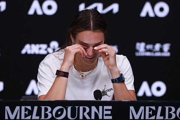 李娜进澳网决赛__lols塞冠军