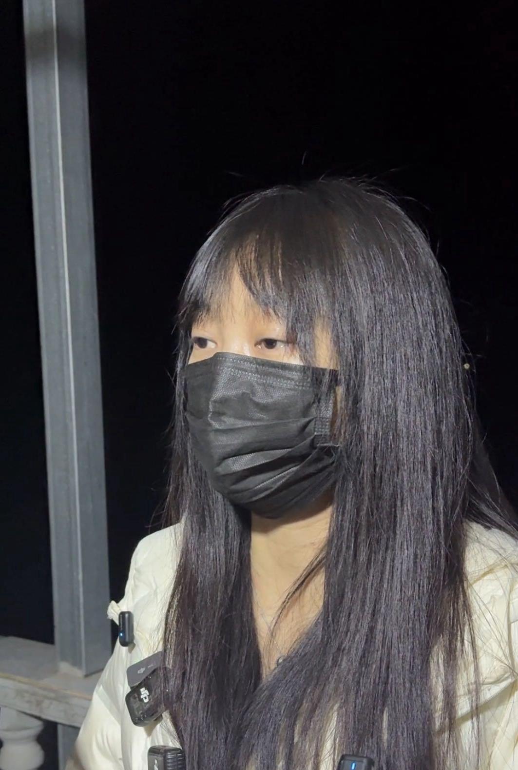 _对话“摇人按猪”走红的女孩呆呆：我捅了个很大的娄子，被大家喜欢感到受宠若惊_对话“摇人按猪”走红的女孩呆呆：我捅了个很大的娄子，被大家喜欢感到受宠若惊