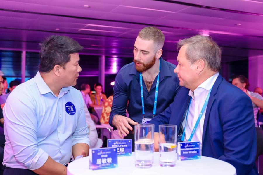 上海首次！外国人来沪创业获“硬核门票”，除了真金白银还有信任背书_上海首次！外国人来沪创业获“硬核门票”，除了真金白银还有信任背书_