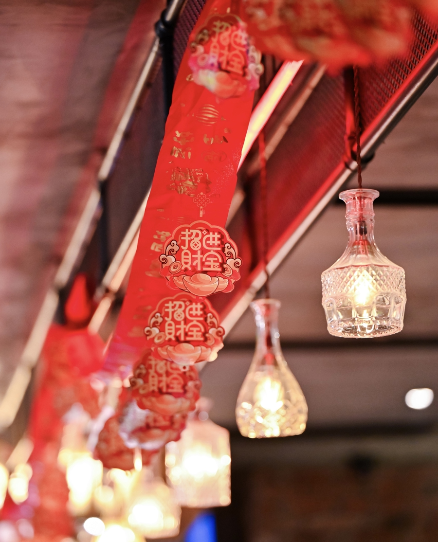 _虹桥新天地化身春运路上的温暖驿站，为匆匆旅途增添惊喜与年味_虹桥新天地化身春运路上的温暖驿站，为匆匆旅途增添惊喜与年味