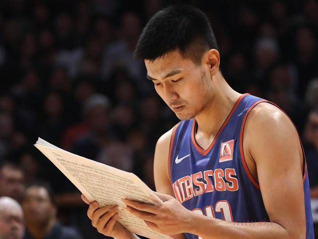 姚明当年怎么学英语的,姚明是怎么学英语的